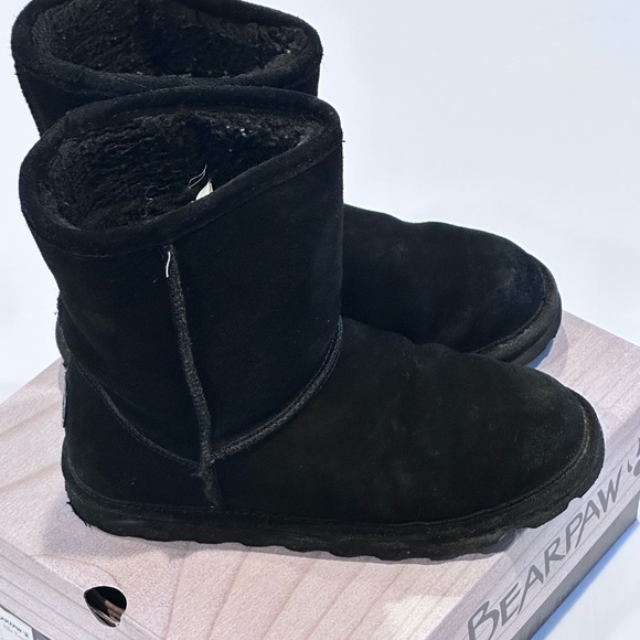 Bearpaw Elle Youth Short Black Winter Boots - Picture 6 of 10
